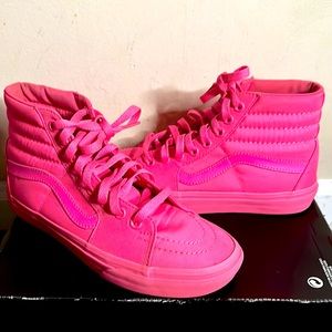 MONO CANVAS NEON PINK SK8-HI VANS